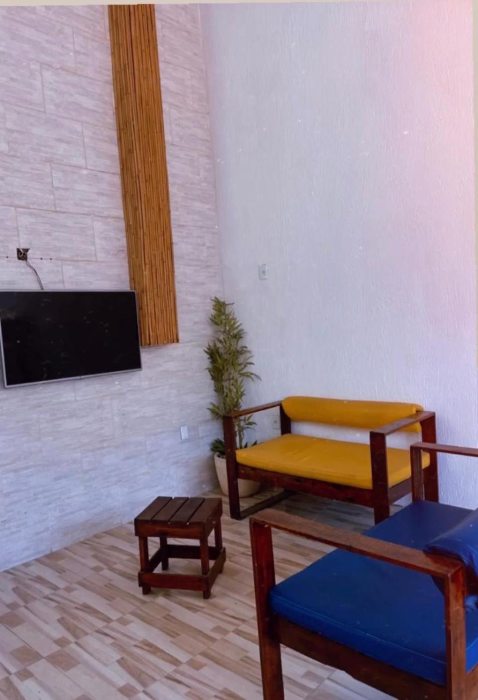 Buganvile Hostel イーリャ・グランデ エクステリア 写真