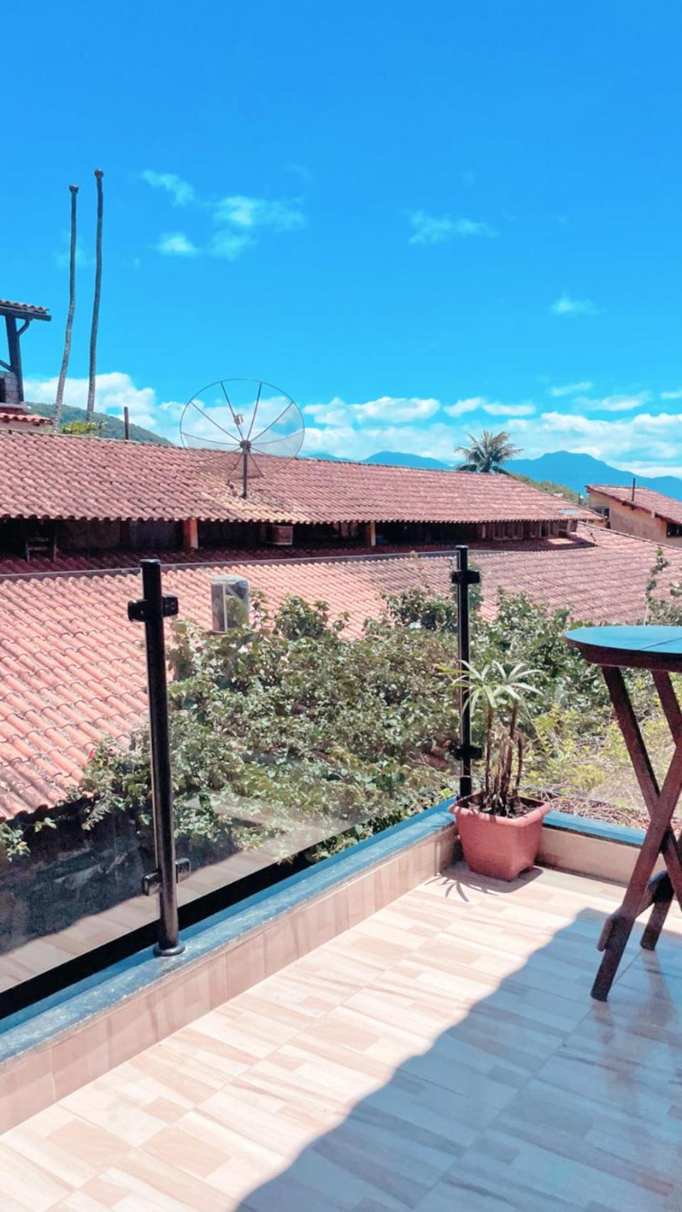 Buganvile Hostel イーリャ・グランデ エクステリア 写真